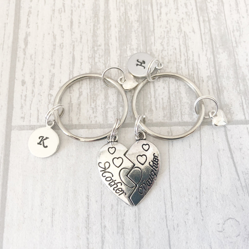 Mother and Daughter Connecting Keyring Set, An Unbreakable Bond