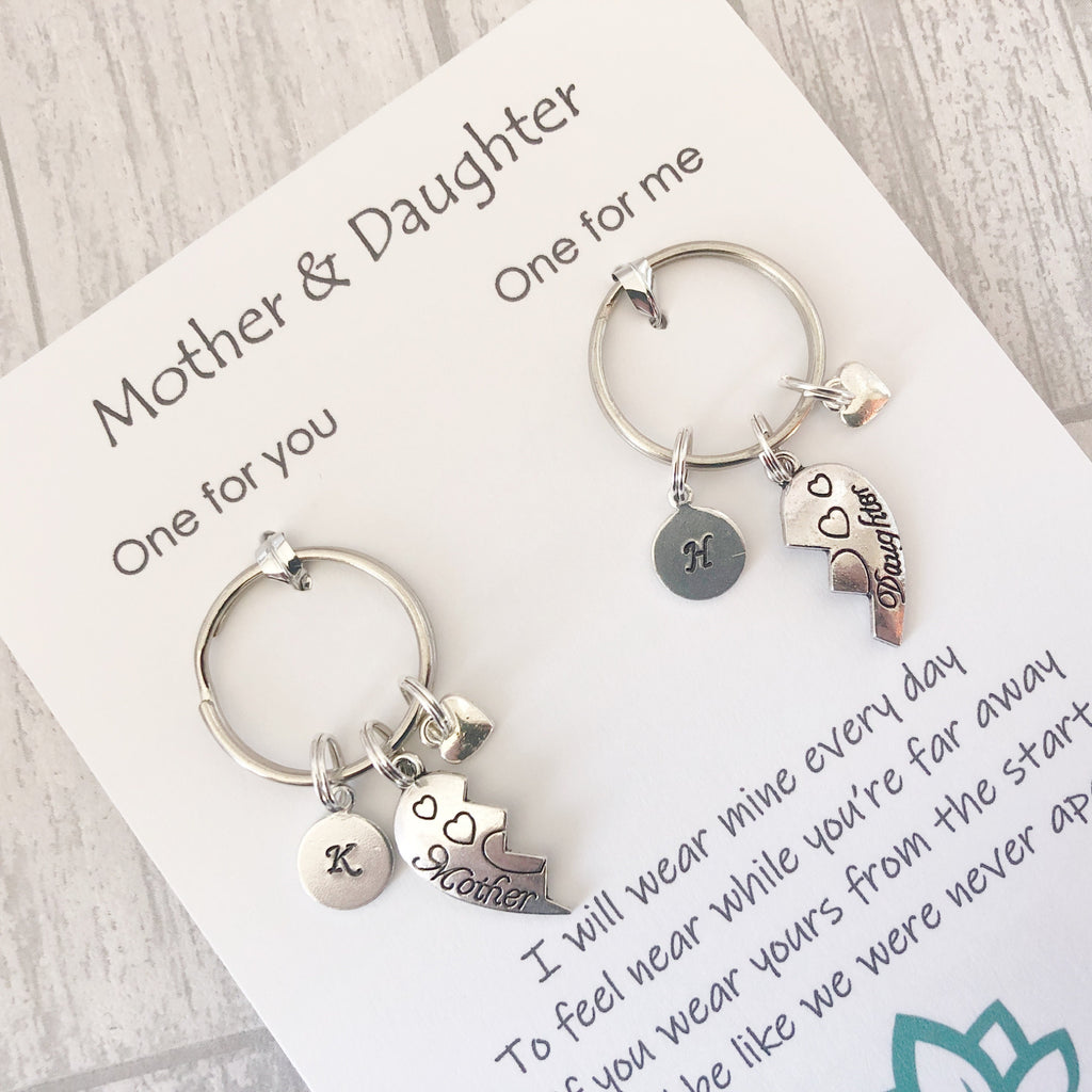 Mother and Daughter Connecting Keyring Set, An Unbreakable Bond